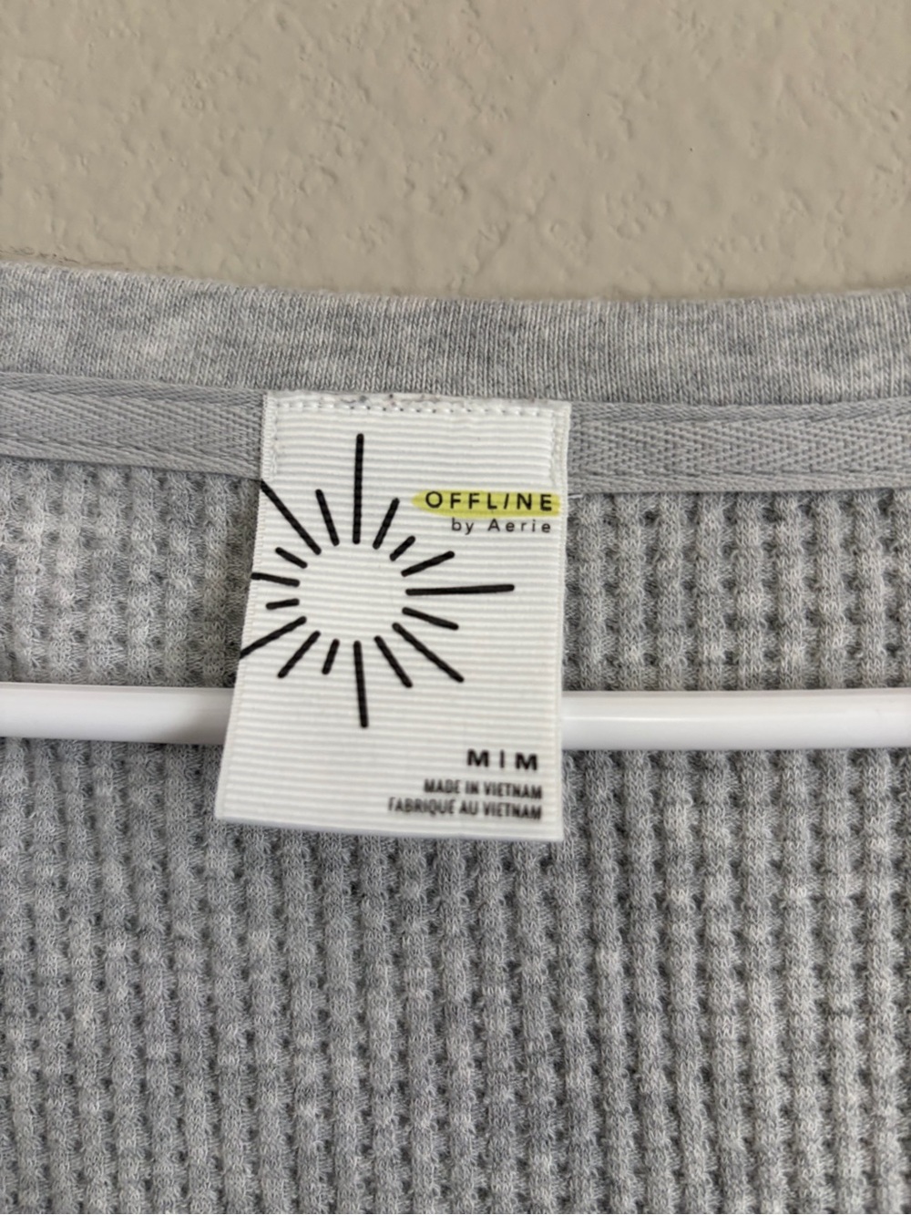Offline By Aerie Wow! Waffle Knit Oversized V-neck long sleeve top light gray - Picture 5 of 5